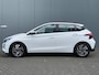 Hyundai i20 Comfort Smart Airco | Camera | Carplay | Dodehoek detectie | Inklapbare spiegels | Cruise controle | Parkeersensoren achter |