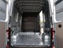 Volkswagen Crafter 2.0 TDI L3H3 140PK Trendline | Nieuw model | Airco | Cruise Control | PDC | Alarm | Camera | Bijrijdersbank | Trekhaak |