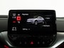 Volkswagen ID.4 First 77 kWh 204pk | Trekhaak | Warmtepomp | Adaptieve Cruise | Achteruitrijcamera | Navigatie |