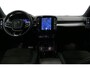 Volvo XC40 Recharge P8 AWD R-Design / Orig. Nederlands / Stoelverwarming / Apple Carplay - Andriod Auto / Stuurwiel verwarming / Ambienteverlichting / Leder/alcantara bekleding / High Performance Sound / Adaptive Cruise Control / Full LED / 19'' LMV / Grootlicht Assistent / Dodehoekdetectie / Trekhaak (zwenkbaar)