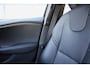 Volvo V40 1.6 T3 Momentum - Leer - Navi - Trekhaak - Xenon - Keyless start - 1e Eigenaar - High Performance Sound