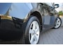 Volvo V40 1.6 T3 Momentum - Leer - Navi - Trekhaak - Xenon - Keyless start - 1e Eigenaar - High Performance Sound