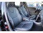 Volvo V40 1.6 T3 Momentum - Leer - Navi - Trekhaak - Xenon - Keyless start - 1e Eigenaar - High Performance Sound