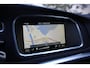 Volvo V40 1.6 T3 Momentum - Leer - Navi - Trekhaak - Xenon - Keyless start - 1e Eigenaar - High Performance Sound