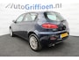 Alfa Romeo 147 2.0 T.Spark Business Pro 5-deurs met leer, klima, schuifdak