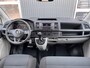 Volkswagen Transporter 2.0 TDI L1H1 DC 4Motion 150pk Airco DSG 4x4 Airco Cruise controle Telefoonverbinding Navigatie Apple carplay Trekhaak 2500kg Euro 6 Bpm vrij voor particulier gebruik!!