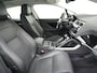 Jaguar I-Pace EV400pk 4WD Leer Pano-Dak Meridan-HiFi 90kWh Camera Apple Carplay Android Auto Stuurverwarming DAB PDC Keyless entry/start LED Lmv 18" Bluetooth WiFi Verkeersbord detectie Cruise Control  Uitparkeer waarschuwing Business Edition 400PK 696NM Koppel