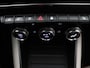 Renault Captur TCe 130pk Initiale Paris EDC/AUTOMAAT Camera | Adapt. Cruise | Navi | Parkeersens. v+a | Stoel-/stuur-/voorruitverw. | Panoramadak