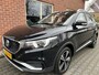 MG ZS EV Luxury 45 kWh PANODAK / LEER / STOELVERW. / CAMERA / CARPLAY / ANDROID / LED