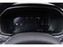 Volvo V60 T6 Plug-in hybrid AWD Essential | Google | Long Range | Adaptieve Cruise | Lederen bekleding | Stoel-/Stuurwiel-/Achterbankverwarming | Camera | Park Assist | Getint Glas | 18" LM