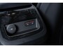 Volvo V60 T6 Plug-in hybrid AWD Essential | Google | Long Range | Adaptieve Cruise | Lederen bekleding | Stoel-/Stuurwiel-/Achterbankverwarming | Camera | Park Assist | Getint Glas | 18" LM