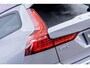 Volvo V60 T6 Plug-in hybrid AWD Essential | Google | Long Range | Adaptieve Cruise | Lederen bekleding | Stoel-/Stuurwiel-/Achterbankverwarming | Camera | Park Assist | Getint Glas | 18" LM