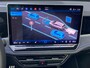 Volkswagen Passat Variant 1.5 eTSI 150 PK DSG R-Line Edition / Vollederen R-Line Bekleding / Head Up Display / Harman Kardon / Panoramadak /