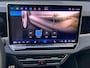 Volkswagen Passat Variant 1.5 eTSI 150 PK DSG R-Line Edition / Vollederen R-Line Bekleding / Head Up Display / Harman Kardon / Panoramadak /