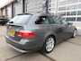 BMW 5-Serie Touring 523i Executive / 18"Velgen / Navi / PDC