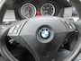 BMW 5-Serie Touring 523i Executive / 18"Velgen / Navi / PDC