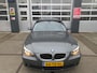 BMW 5-Serie Touring 523i Executive / 18"Velgen / Navi / PDC