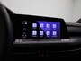Volkswagen Golf 1.5 eTSI R-Line | Automaat | Digital Cockpit | Stoel en Stuurwielverwarming | Parkeercamera | Park Assist | Navigatie | Parkeersensoren