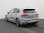 Volkswagen Golf 1.5 eTSI R-Line | Automaat | Digital Cockpit | Stoel en Stuurwielverwarming | Parkeercamera | Park Assist | Navigatie | Parkeersensoren