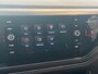 Volkswagen Polo 1.0 95pk TSI R-Line | Voorstoelen verwarmbaar | Velgen 'Bergamo', 17 inch lichtmetaal | Airconditioning automatisch (Climatronic)