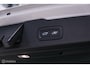 Volvo V60 2.0 T8 Recharge AWD R-Design | NL auto | DAB+ | CarPlay | Adaptive | Blis | Rijklaar |