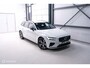 Volvo V60 2.0 T8 Recharge AWD R-Design | NL auto | DAB+ | CarPlay | Adaptive | Blis | Rijklaar |