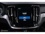 Volvo V60 2.0 T8 Recharge AWD R-Design | NL auto | DAB+ | CarPlay | Adaptive | Blis | Rijklaar |