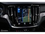 Volvo V60 2.0 T8 Recharge AWD R-Design | NL auto | DAB+ | CarPlay | Adaptive | Blis | Rijklaar |