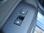 Hyundai Kona Electric Premium 65.4 kWh / Lederen Bekleding / Bose / Stoelverwarming & Ventilatie / Navigatie + Apple Carplay/Android Auto / 360* Camera /