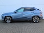 Hyundai Kona Electric Premium 65.4 kWh / Lederen Bekleding / Bose / Stoelverwarming & Ventilatie / Navigatie + Apple Carplay/Android Auto / 360* Camera /