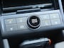 Hyundai Kona Electric Premium 65.4 kWh / Lederen Bekleding / Bose / Stoelverwarming & Ventilatie / Navigatie + Apple Carplay/Android Auto / 360* Camera /