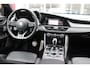 Alfa Romeo Giulia 2.0 T 280PK GME AWD VELOCE | ROSSO ETNA | SPERDIFFERENTIEEL Q4 | HARMAN KARDON BEAUTIFUL SOUND PACK 900W INCLUSIEF LEDEREN DASHBOARD | ALARM SYSTEEM | RIJASSISTENPAKKET | DODEHOEK DETECTIE | ELEKTRISCH BEDIENBARE VOORSTOELEN MET GEHEUGEN FUNCTIE | LEDEREN BEKLEDING | ZWARTE HEMELBEKLEDING | FULL LED MATRIX KOPLAMPEN | NAVIGATIE | APPLE CARPLAY/ANDROID AUTO | PARKEERSENSOREN VOOR EN ACHTER | 19" "5 PETALS " LICHTMETALEN VELGEN | ROOD GESPOTEN REMKLAUWEN | ADAPTIVE CRUISE CONTROL | STOEL VERWARMING | STUUR VERWARMING | | KEYLESS ENTRY/START |