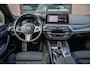 BMW 5-Serie 530e G31 Touring High Executive M Sport / Adaptive / 20 inch / Alcantara / Trekhaak