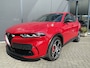 Alfa Romeo Tonale 1.5 Hybrid 160PK VGT TCT7 Veloce Automaat - Climate control - Cruise control -Park. sensoren V+A - Navi full map - A-uitrijcamera - LMV 19"- V.Stoelen verwarmb. - Stuurflippers - Digitaal instrumentenpaneel - Matrix verlicht