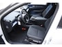 Volvo EX30 272PK Single Motor Extended Range Plus 69 kWh / Extra getint glas / Crystal White / 19 Inch Velgen