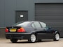 BMW 3-Serie 316i Executive ZEER NETTE AUTO! VOLLEDIG ONDERHOUDEN! CLIMA! CRUISE!