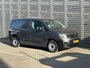 Peugeot Partner 1.5 100PK BlueHDi 100 S&S L2 3 Zits | | RIJKLAAR! | Parkeerhulp en Camera | Cruise Control | Dodehoek bewaking |