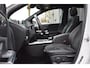 Mercedes-Benz B-klasse 180 AMG | LED | CARPLAY | CAMERA | PANODAK | NIGHTPAKKET | CRUISE | CLIMA | ENZ