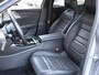 Citroën C5 X 1.6 225pk Hybrid Shine | 19" lichtmetalen velgen | lederen stoelen met elektrische verstelling | camera