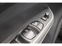 Nissan Navara 2.3 dCi Optima Double Cab Trekhaak Navigatie Rondomzicht/Camera Origineel NL