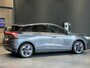 MG 4 MG4 Electric Luxury 64 kWh | Stuur + Stoelverwarming | Apple CarPlay | 360 Camera | Led Koplampen | Getint Glas |