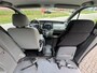 Renault Trafic 2.5 dCi T27 L1H1 DC AUTOMAAT! INVALIDEVERVOER l Rolstoel l Lift! KMST NAP l TOPBUS GOED ONDERHOUDEN!