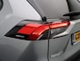 Toyota RAV4 2.5 Hybrid AWD Dynamic | 10 Jaar Garantie! | Bi-Tone kleur | 18'' Lmv | Geremd 1650kg | Stoelverwarming | Achteruitrijcamera |