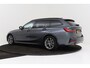 BMW 3-Serie Touring 318i Executive Edition | Org NL | Sportstoelen | CarPlay | LED | 3-Zone Clima | Navigatie | Digital Cockpit |
