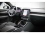 Volvo EC40 Single Motor 69kWh Plus | Adaptieve Cruise Control | Panoramadak | Parkeercamera | Stoel + stuurverwarming | Trekhaak | Extra getint glas