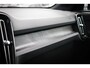 Volvo EC40 Extended Range Plus | 21 Inch lichtmetalen velgen | In kleur gespoten exterieurdelen | Adaptieve Cruise Control | Parkeercamera | Extra getint glas | Stoel + Stuurverwarming