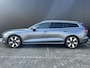 Volvo V60 2.0 T8 AWD Inscription , Automaat , Adaptive Cruise , Trekhaak , Panoramadak , Harman-Kardon , Camera , Leder , Stoelen+Stuur+Achterbank Verwarmd , BLIS , Carplay , DAB ,