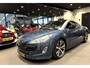 Peugeot RCZ *** 157 Pk Turbo Coupé * AUTOMAAT * 100% Benzine * * Zwart Leder * Elektrisch bedienbare en Verwarmde Voorstoelen * Navigatie Spotify via Groot Touch Screen Scherm  / telefoon * Vingerhoets; Vierde Generatie Eersteklas Service !