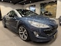 Peugeot RCZ *** 157 Pk Turbo Coupé * AUTOMAAT * 100% Benzine * * Zwart Leder * Elektrisch bedienbare en Verwarmde Voorstoelen * Navigatie Spotify via Groot Touch Screen Scherm  / telefoon * Vingerhoets; Vierde Generatie Eersteklas Service !