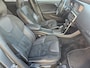 Volvo V40 1.5 T3 Polar+ Sport R-Design Automaat BJ.12-2019 / Panodak / Navi / Half Leder / Camera / 17"Lmv